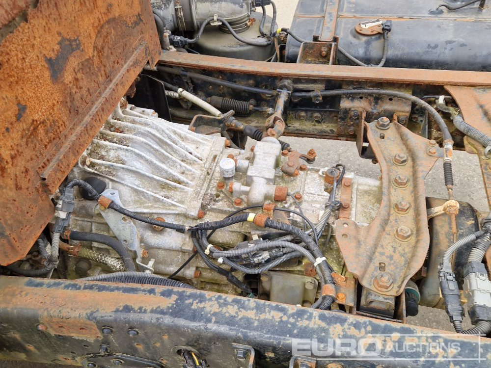 Cab chassis truck 2007 Mitsubishi Fuso: picture 14