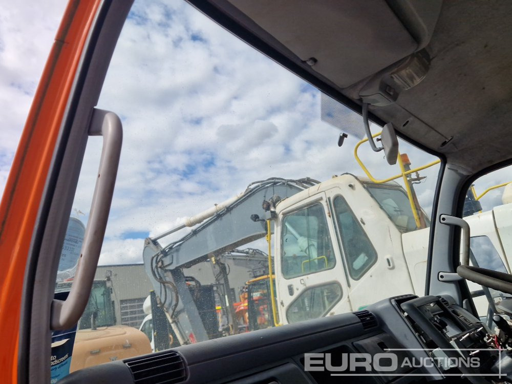 Cab chassis truck 2007 Mitsubishi Fuso: picture 20
