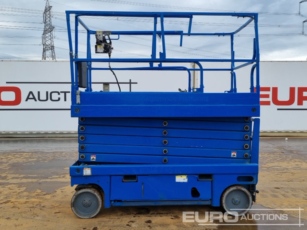 2010 Haulotte Compact 14 - Aerial platform: picture 2 2010 Haulotte Compact 14 - Aerial platform: picture 2
