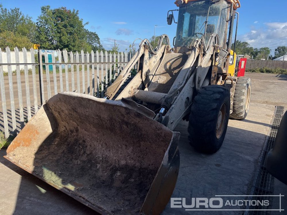 2010 JCB 416HT - Wheel loader: picture 1 2010 JCB 416HT - Wheel loader: picture 1