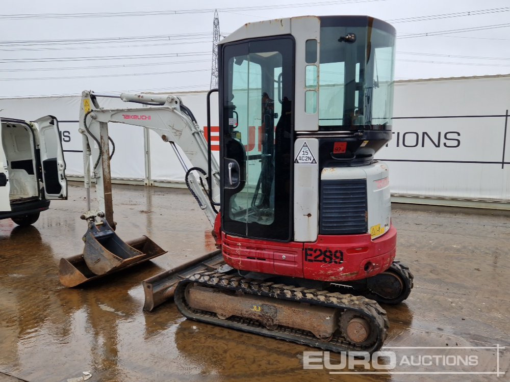 2010 Takeuchi TB23R - Mini excavator: picture 3 2010 Takeuchi TB23R - Mini excavator: picture 3