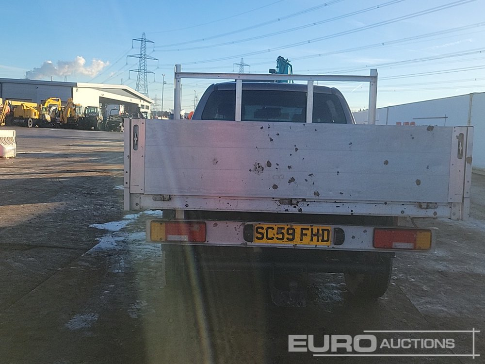 2010 Toyota Hilux Invincible - Pickup truck: picture 4 2010 Toyota Hilux Invincible - Pickup truck: picture 4