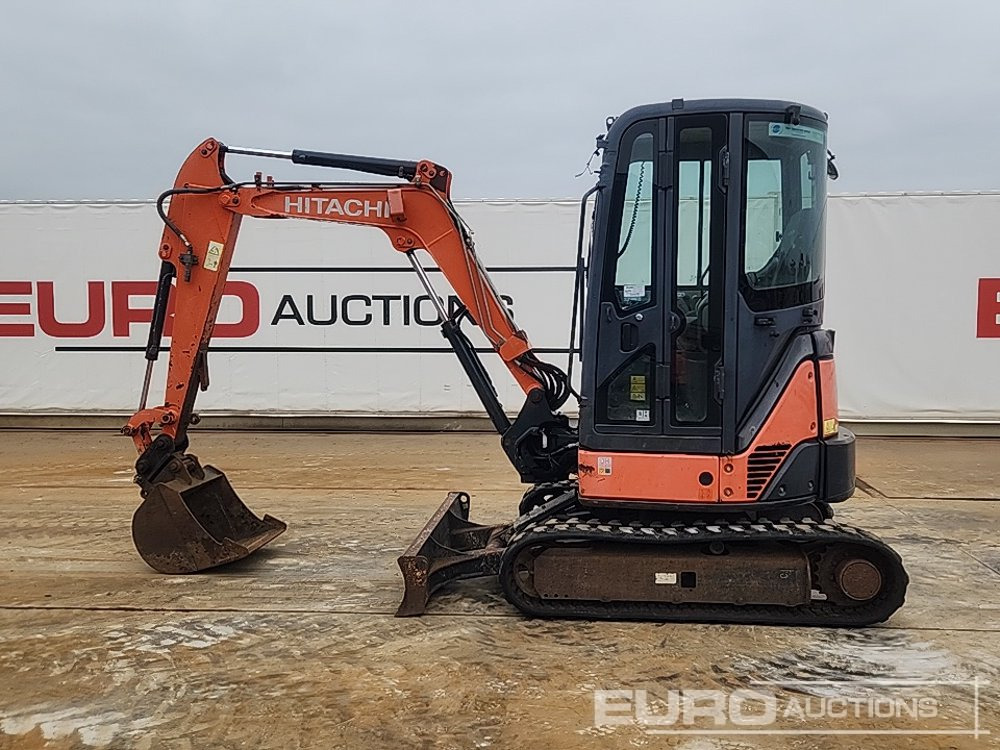 2011 Hitachi ZX29U-3 CLR - Mini excavator: picture 2 2011 Hitachi ZX29U-3 CLR - Mini excavator: picture 2