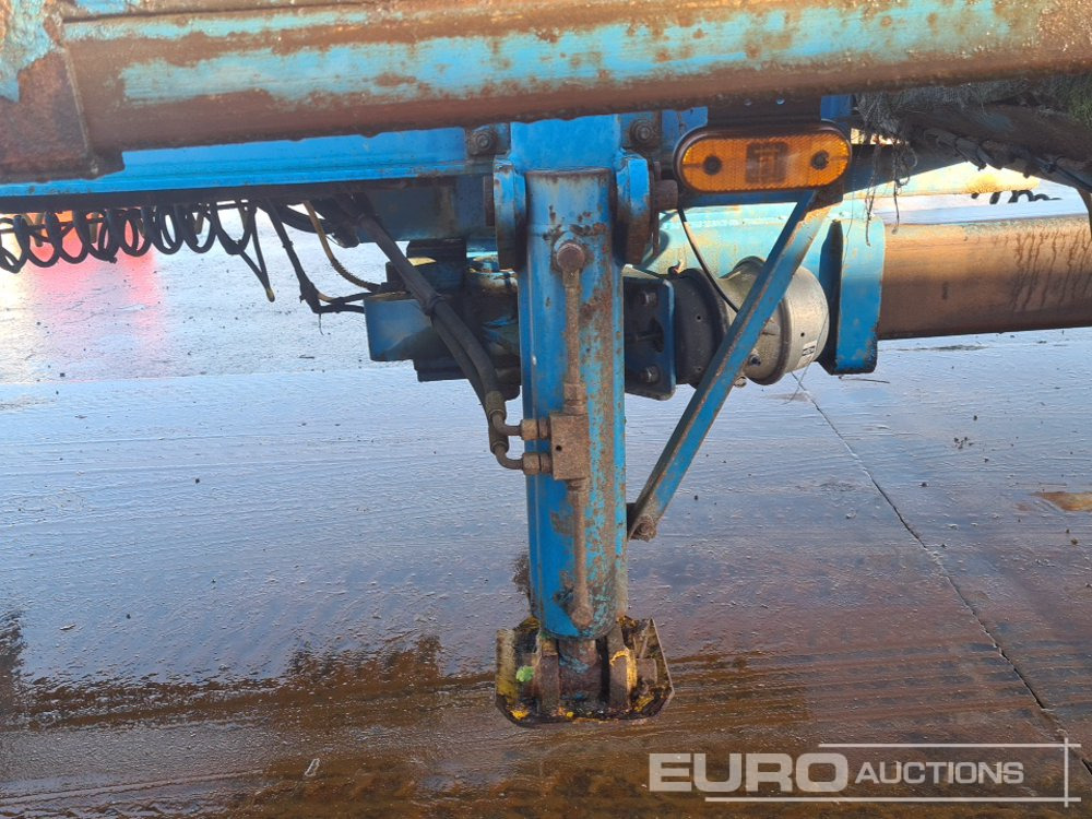 Hook lift truck 2012 Scania P360: picture 36