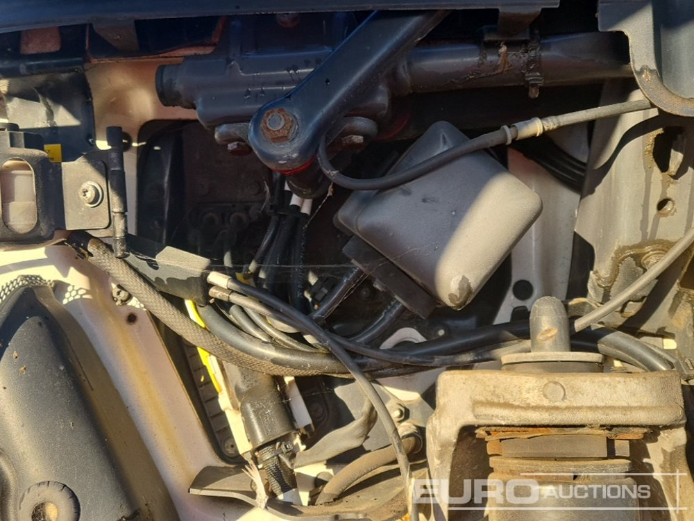 Hook lift truck 2012 Scania P360: picture 47