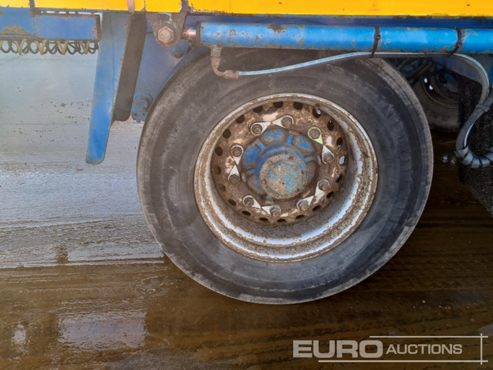 Hook lift truck 2012 Scania P360: picture 12