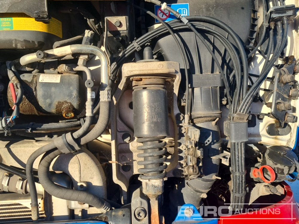 Hook lift truck 2012 Scania P360: picture 49