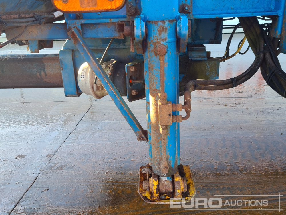 Hook lift truck 2012 Scania P360: picture 28