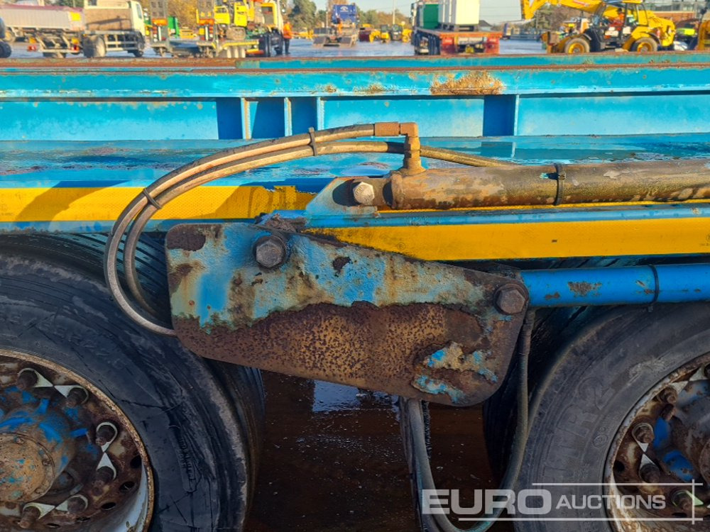 Hook lift truck 2012 Scania P360: picture 35