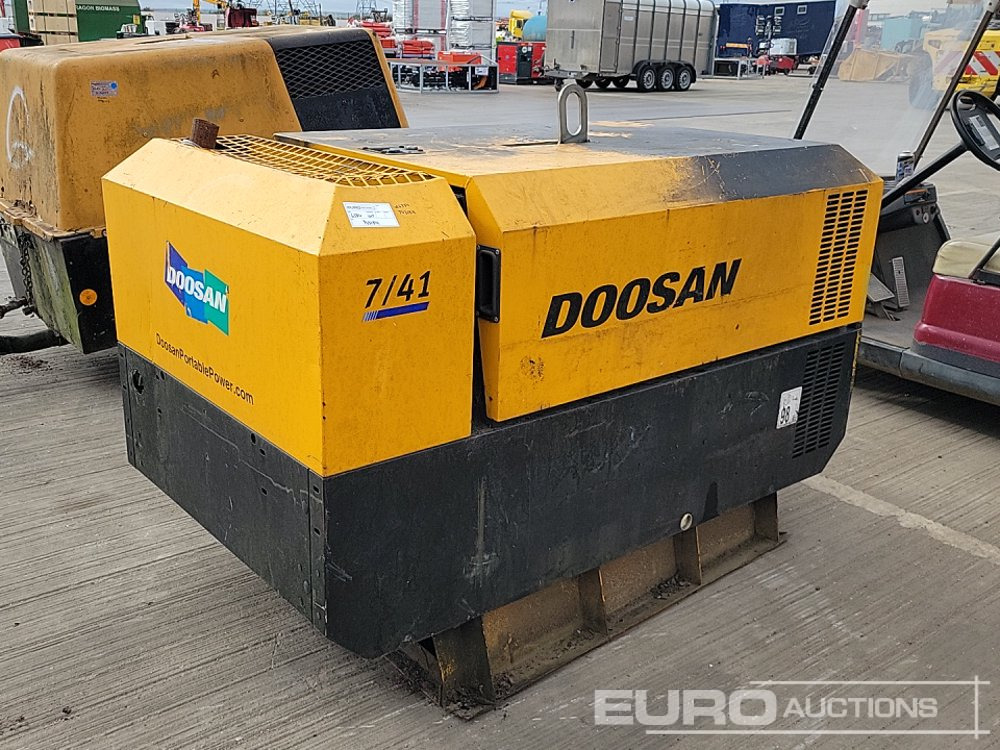 2013 Doosan 741 140CFM - Air compressor: picture 5 2013 Doosan 741 140CFM - Air compressor: picture 5