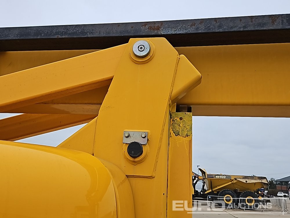 Aerial platform 2013 Haulotte HA20PX: picture 33