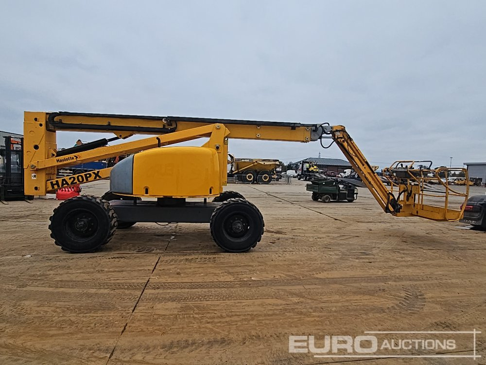 Aerial platform 2013 Haulotte HA20PX: picture 6