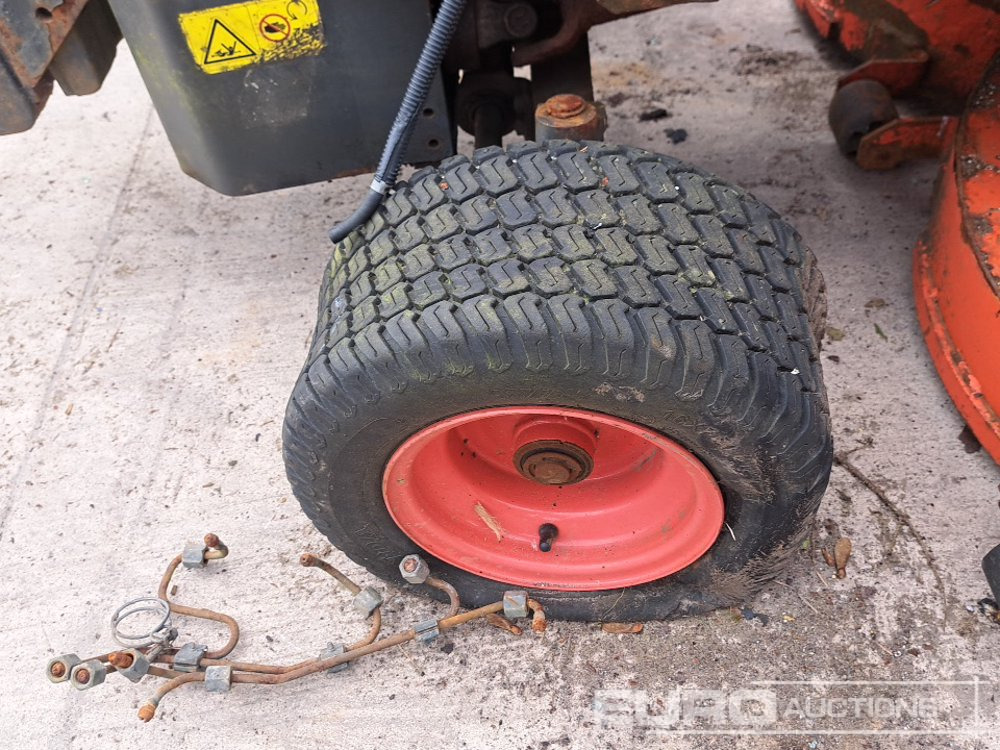 2013 Kubota G26 - Garden mower: picture 5 2013 Kubota G26 - Garden mower: picture 5