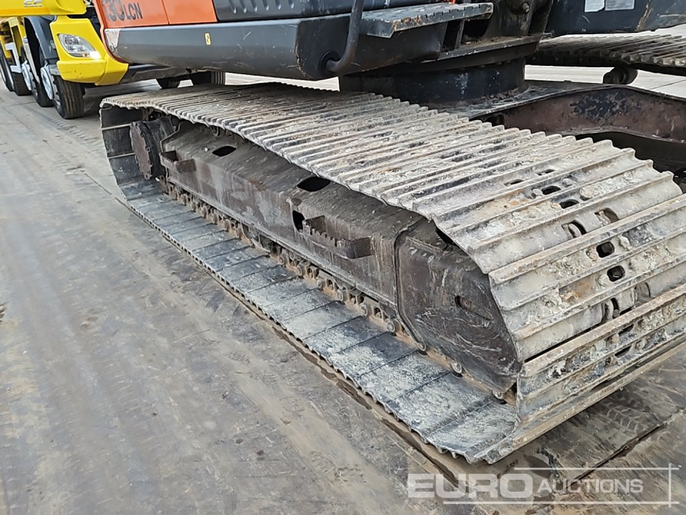 Crawler excavator 2014 Hitachi ZX130LCN-5B: picture 16