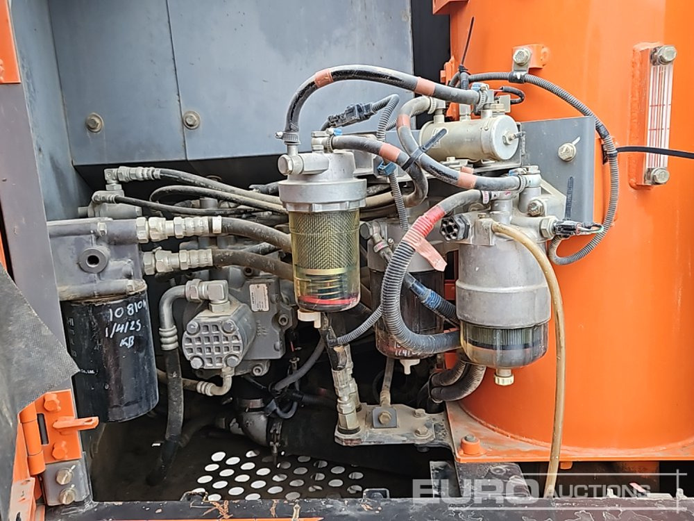 Crawler excavator 2014 Hitachi ZX130LCN-5B: picture 26