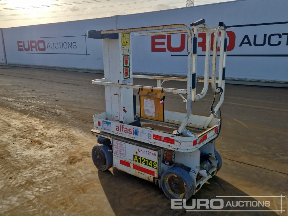 2014 JLG 1230ES - Vertical mast lift: picture 3 2014 JLG 1230ES - Vertical mast lift: picture 3