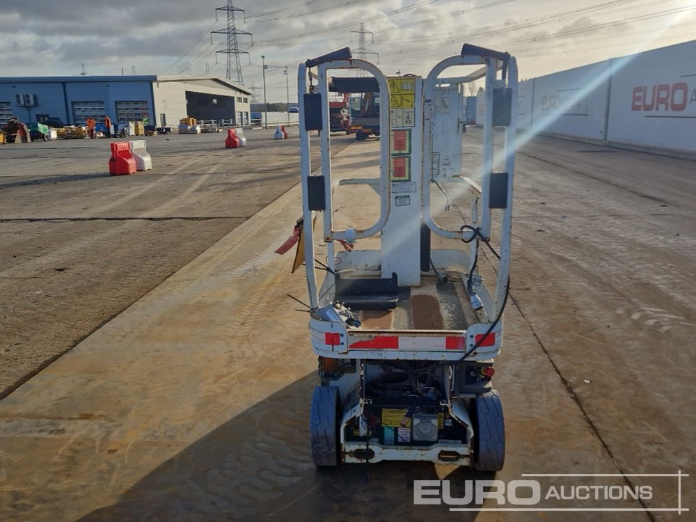 2014 JLG 1230ES - Vertical mast lift: picture 4 2014 JLG 1230ES - Vertical mast lift: picture 4