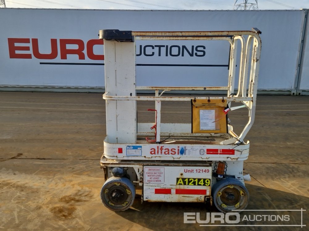 2014 JLG 1230ES - Vertical mast lift: picture 2 2014 JLG 1230ES - Vertical mast lift: picture 2