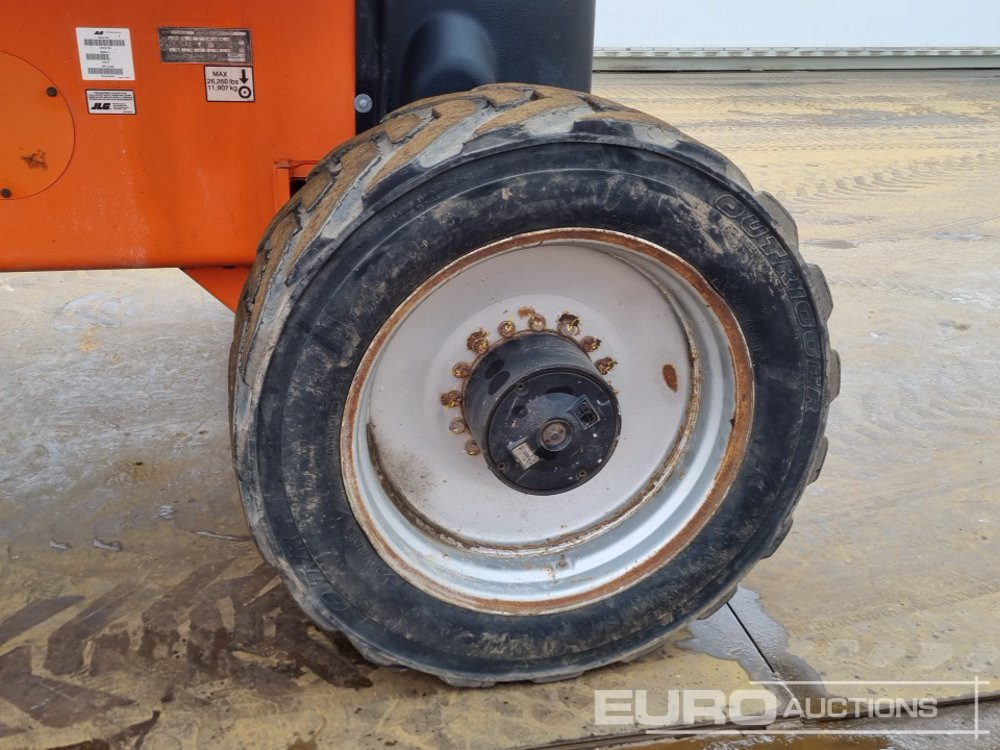 Articulated boom 2014 JLG 1250AJP: picture 9