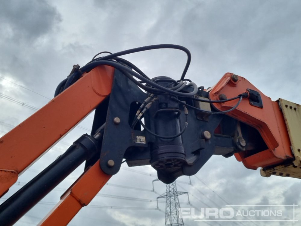 Articulated boom 2014 JLG 1250AJP: picture 29