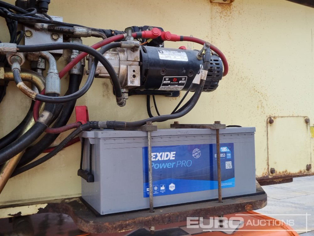 Articulated boom 2014 JLG 1250AJP: picture 37