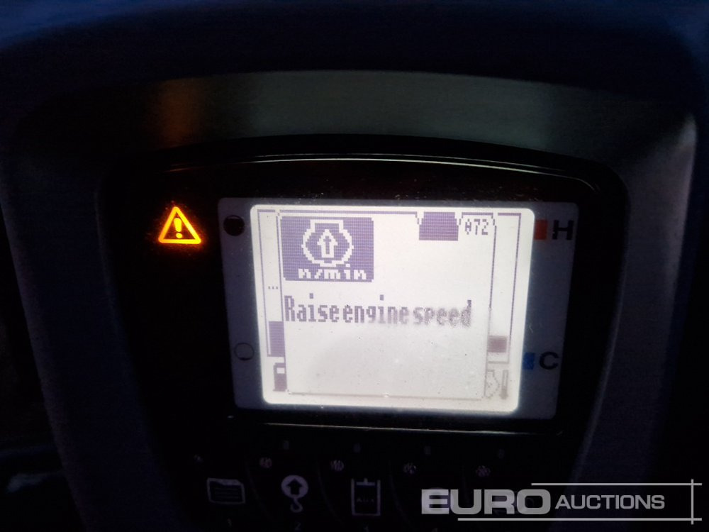 Mini excavator 2014 Kubota KX080-4: picture 40 Mini excavator 2014 Kubota KX080-4: picture 40