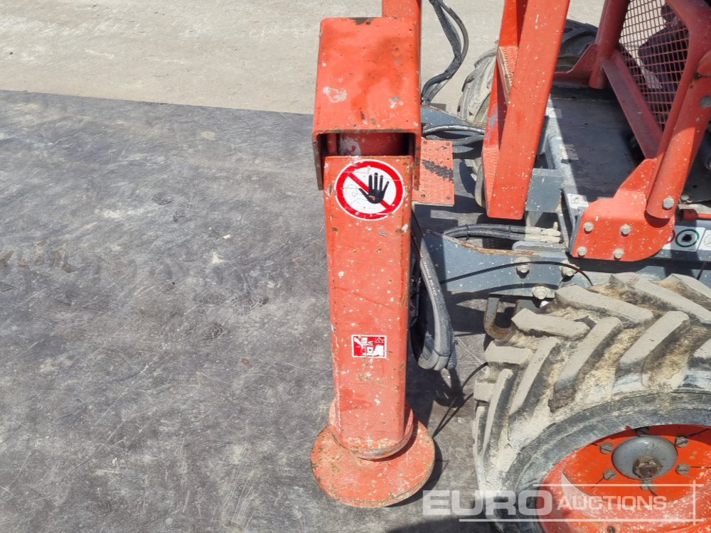 Aerial platform 2014 SkyJack SJ6832RT: picture 23