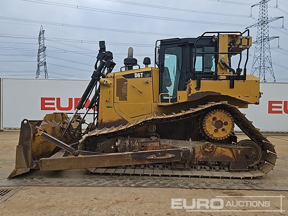 2015 CAT D6T LGP - Bulldozer: picture 2 2015 CAT D6T LGP - Bulldozer: picture 2