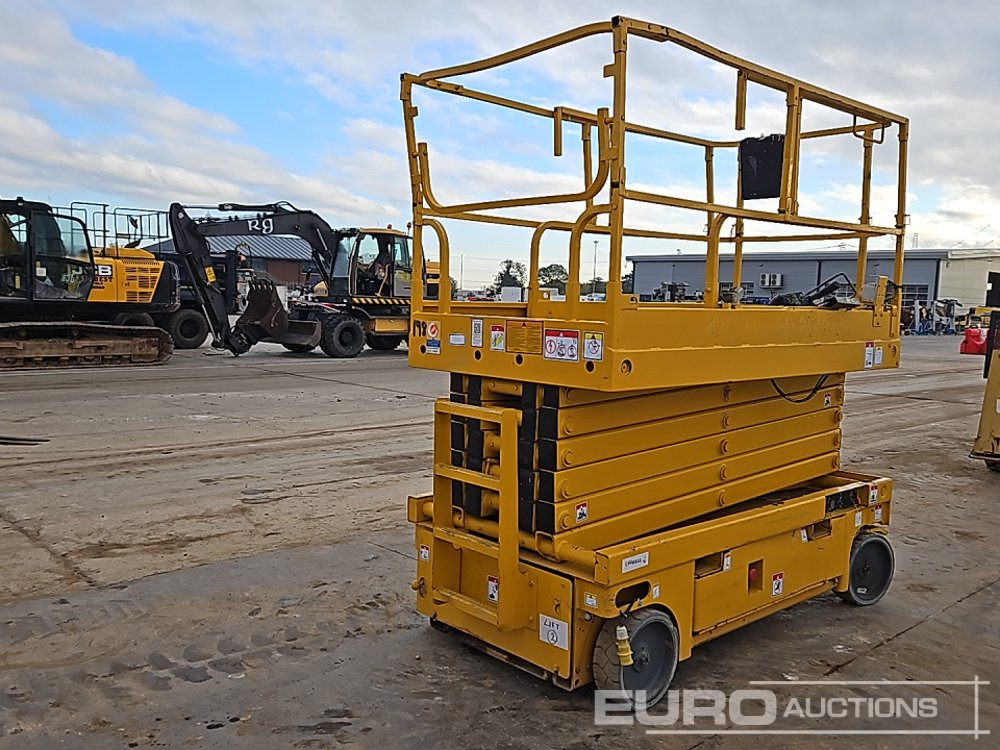 2015 Haulotte Compact 14 - Aerial platform: picture 5 2015 Haulotte Compact 14 - Aerial platform: picture 5
