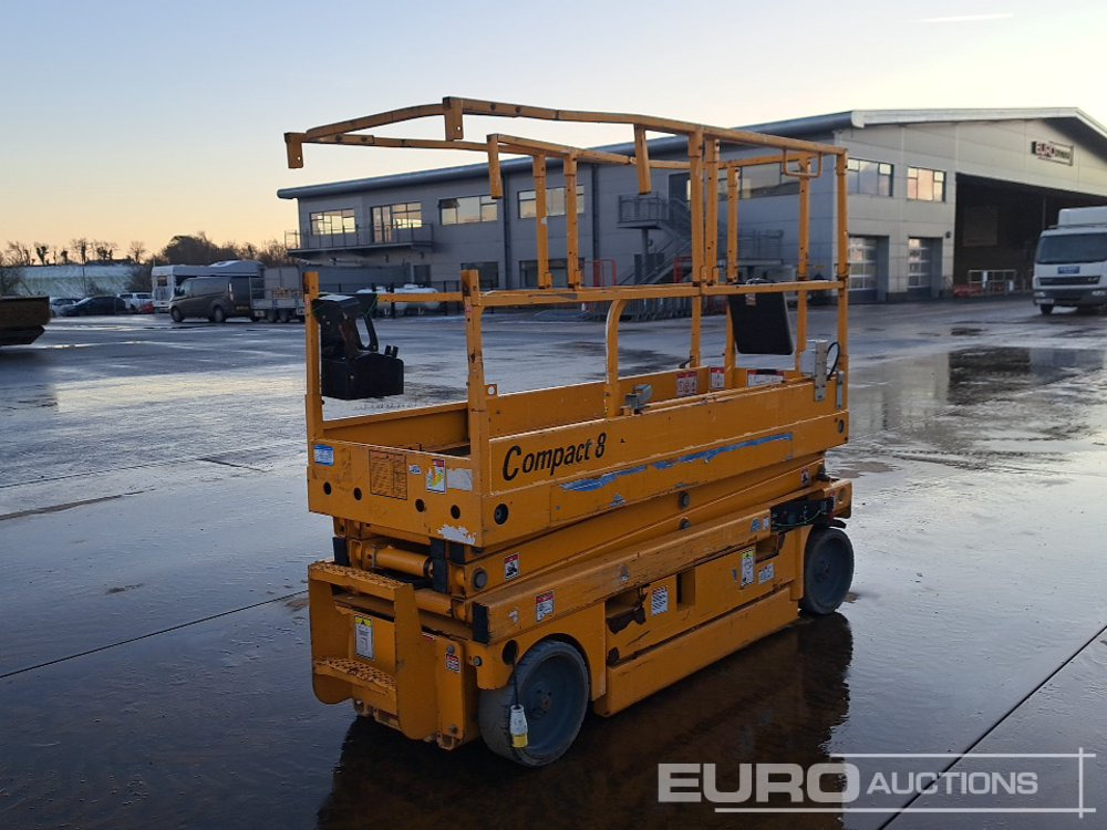 2015 Haulotte Compact 8 - Aerial platform: picture 5 2015 Haulotte Compact 8 - Aerial platform: picture 5