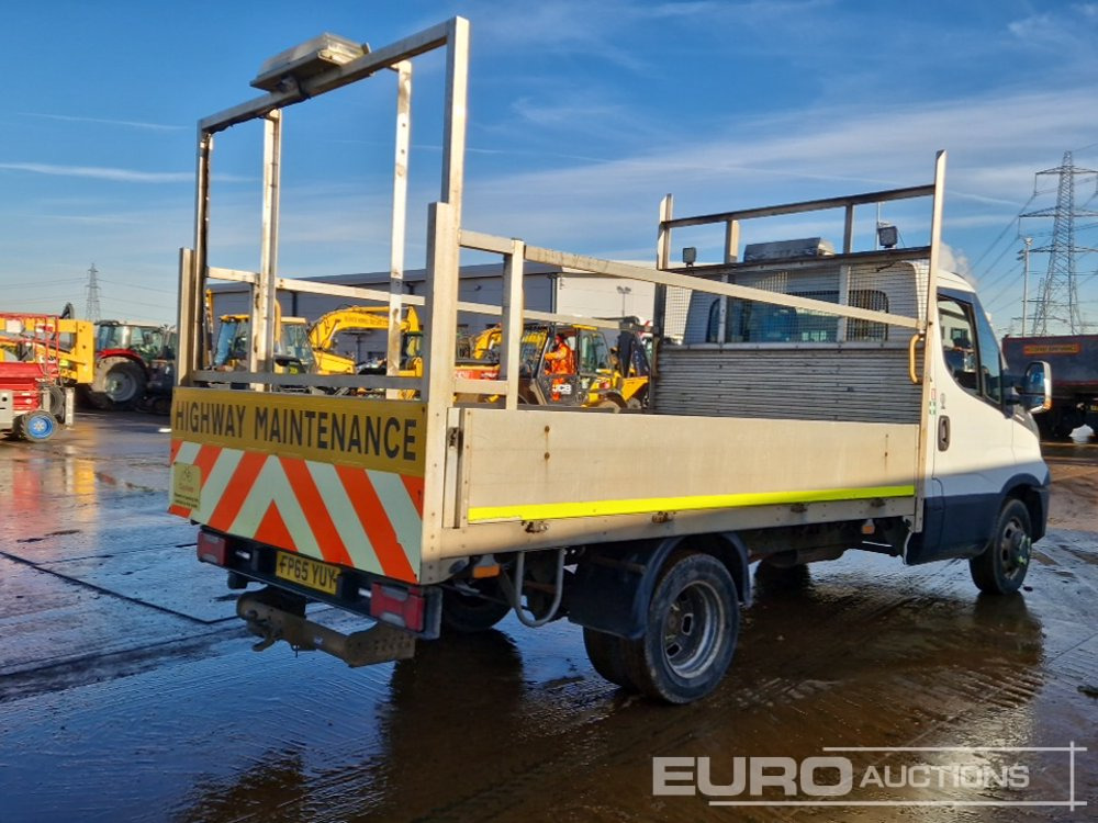 2015 Iveco Daily 35C13 - Flatbed van: picture 5 2015 Iveco Daily 35C13 - Flatbed van: picture 5