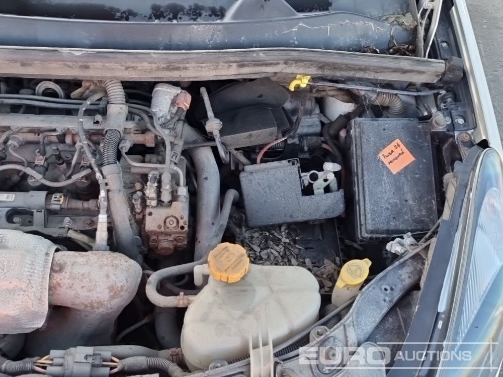 Car 2015 Vauxhall Corsa Sportive: picture 16