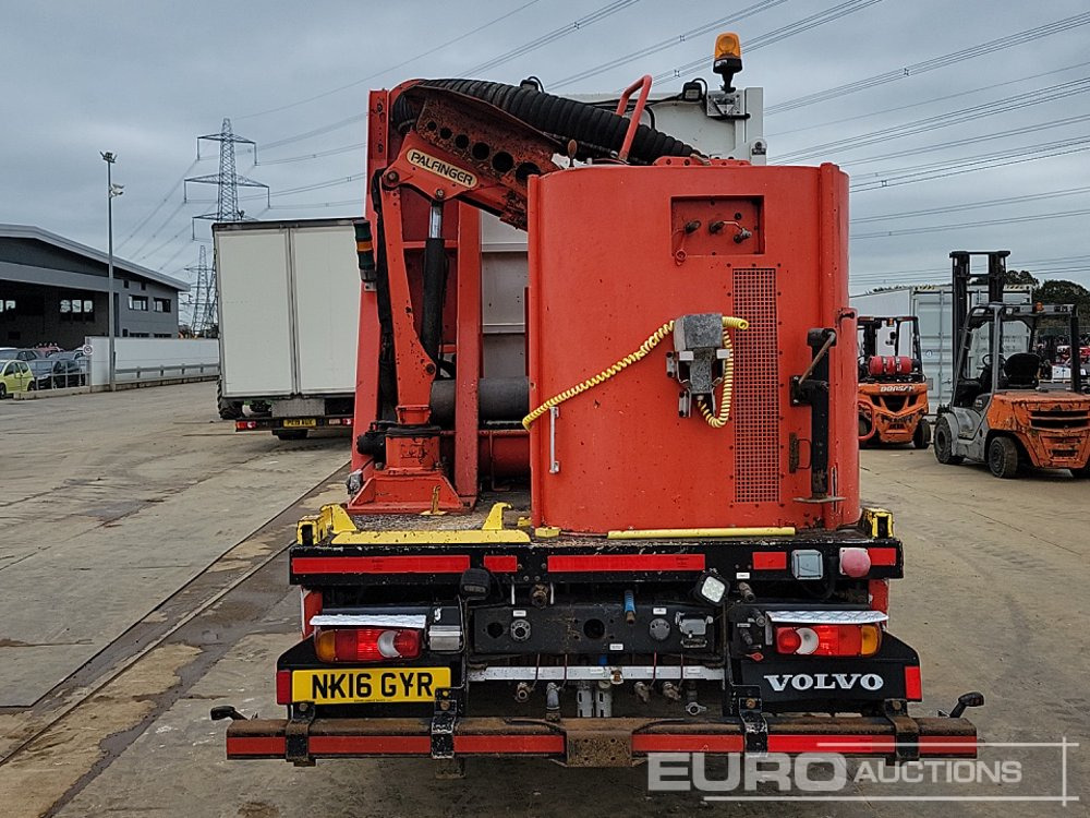 2016 Volvo FL42R - Tank truck: picture 4 2016 Volvo FL42R - Tank truck: picture 4