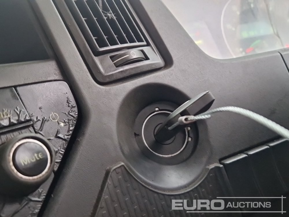 Tipper 2016 Volvo FMX: picture 32