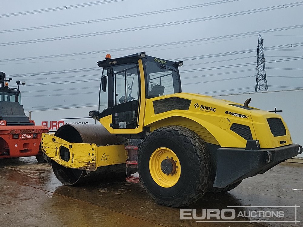 2017 Bomag BW213D-5 - Roller: picture 3 2017 Bomag BW213D-5 - Roller: picture 3