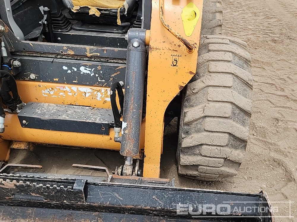 Skid steer loader 2017 Case SV340: picture 17