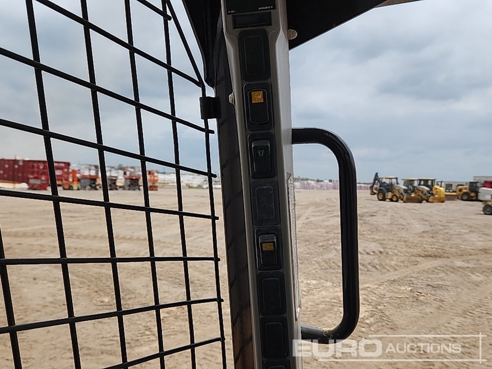 Skid steer loader 2017 Case SV340: picture 33