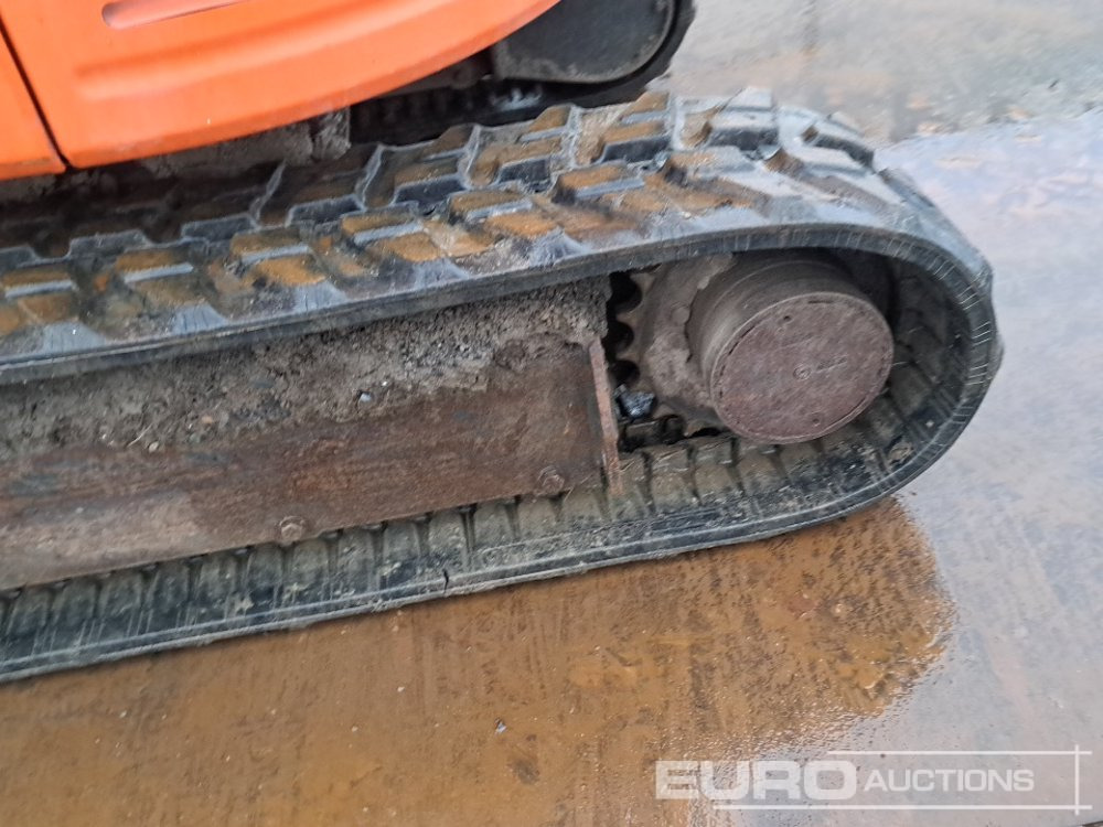 Mini excavator 2017 Hitachi ZX26U-5A CR: picture 11