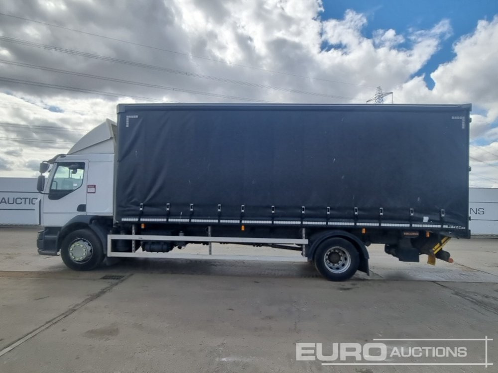 2017 Renault D18 - Curtainsider truck: picture 2 2017 Renault D18 - Curtainsider truck: picture 2
