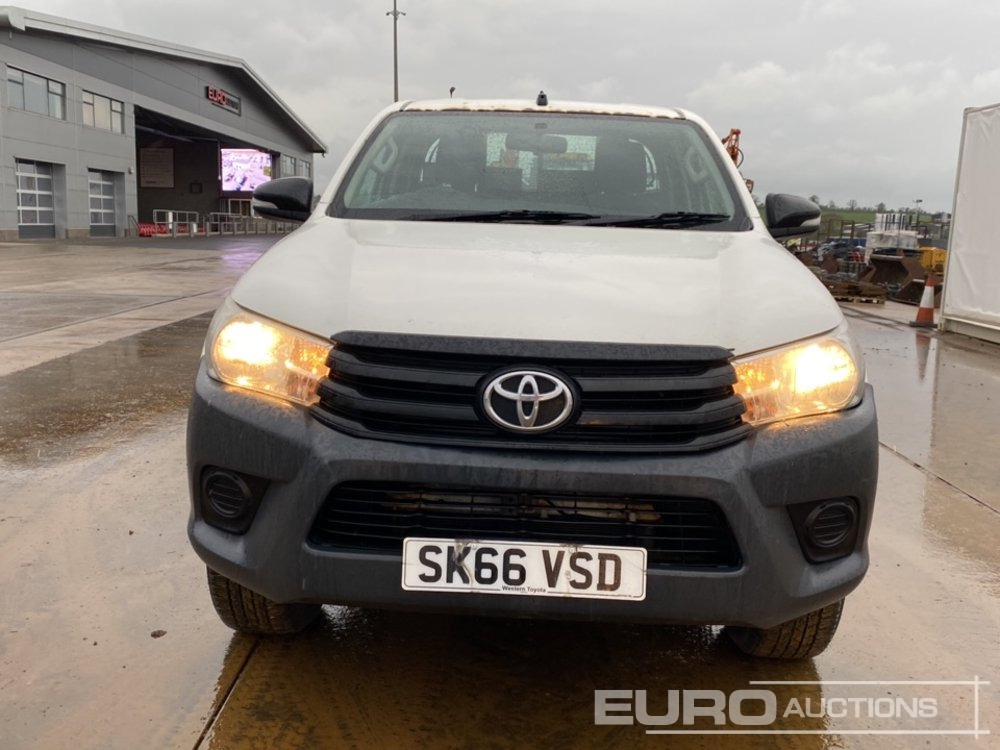 2017 Toyota Hilux - Pickup truck: picture 4 2017 Toyota Hilux - Pickup truck: picture 4