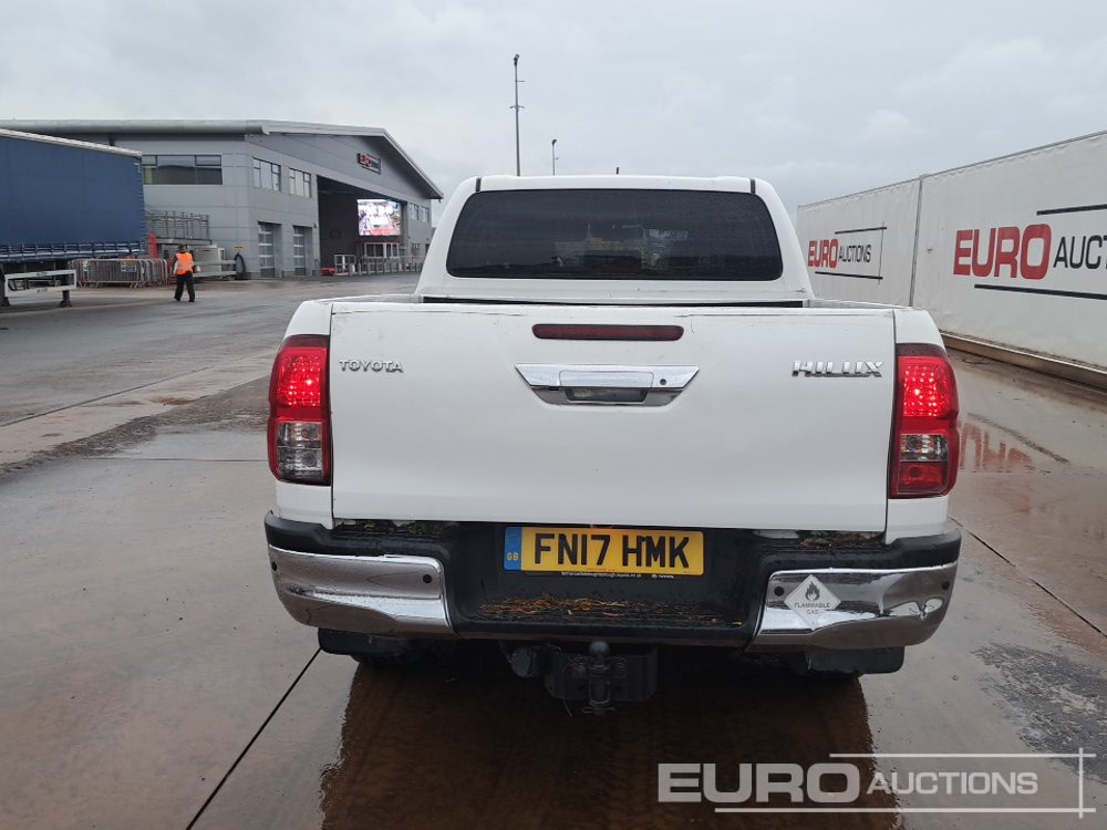 2017 Toyota Hilux - Pickup truck: picture 4 2017 Toyota Hilux - Pickup truck: picture 4