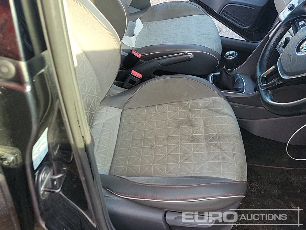 Car 2017 Volkswagen Polo: picture 28 Car 2017 Volkswagen Polo: picture 28