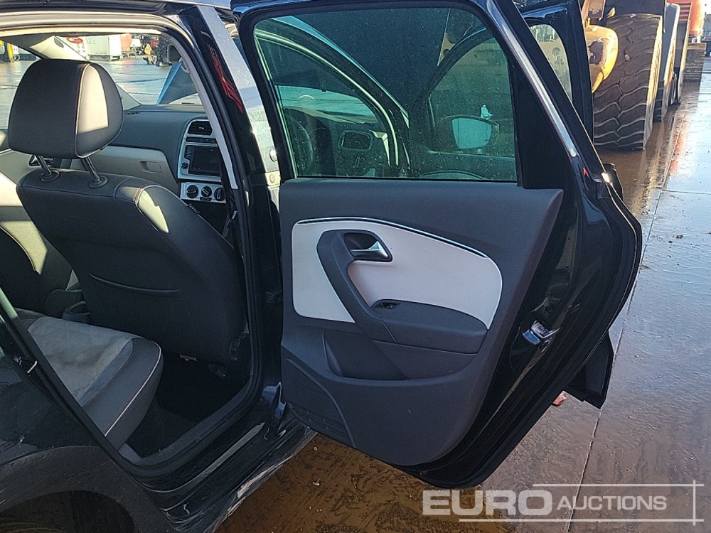 Car 2017 Volkswagen Polo: picture 23 Car 2017 Volkswagen Polo: picture 23