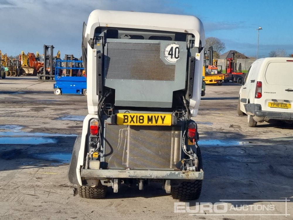 2018 Karcher Articulated Sweeper, Reverse Camera, A/C (Non Runner) - Road sweeper: picture 4 2018 Karcher Articulated Sweeper, Reverse Camera, A/C (Non Runner) - Road sweeper: picture 4