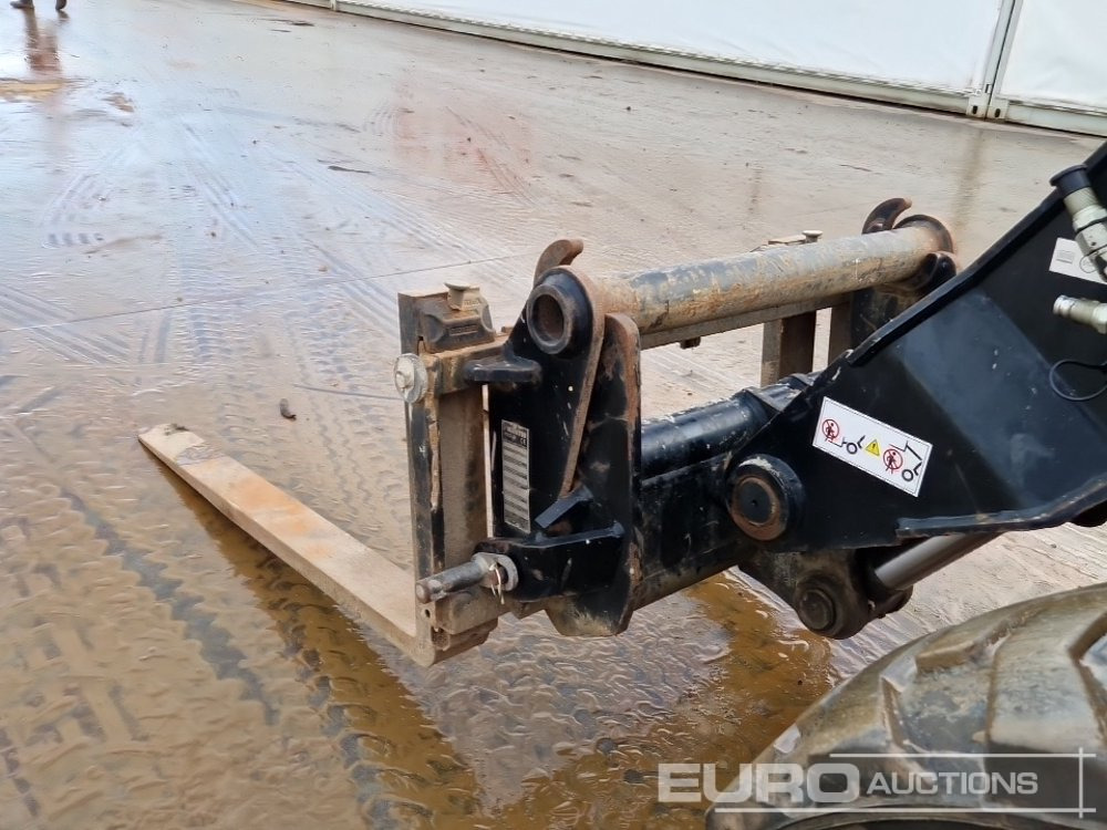 Telescopic handler 2018 Manitou MT420H: picture 16