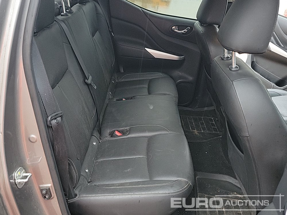 Pickup truck 2018 Nissan Navara: picture 23 Pickup truck 2018 Nissan Navara: picture 23