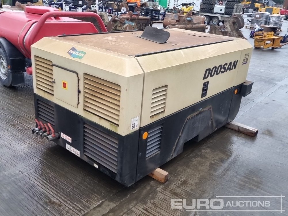 2019 Doosan 7/73-10/53 250CFM - Air compressor: picture 1 2019 Doosan 7/73-10/53 250CFM - Air compressor: picture 1