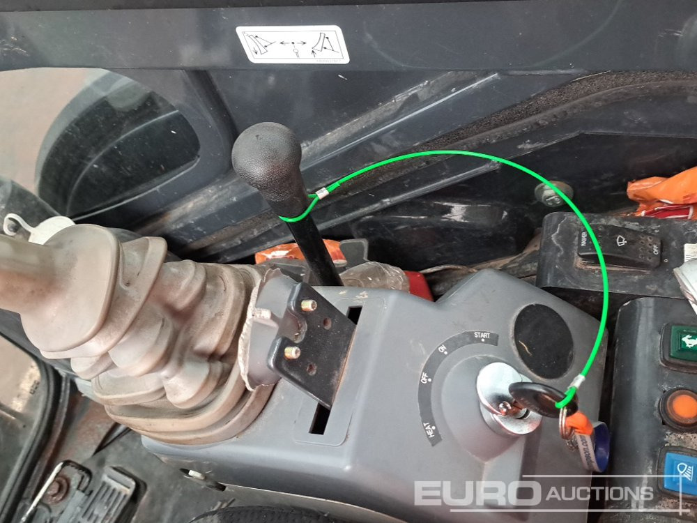 Mini excavator 2019 Hitachi ZX26U-5A CR: picture 31