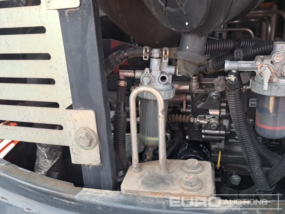 Mini excavator 2019 Hitachi ZX26U-5A CR: picture 37