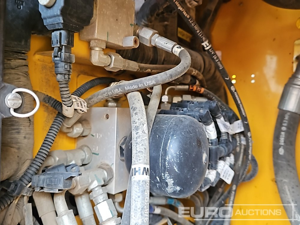 Crawler excavator 2019 JCB 131XL: picture 27